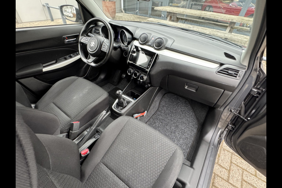 Suzuki Swift 1.0 Style Smart Hybrid Navigatie/Clima/Cruise/Camera/Keyless entry