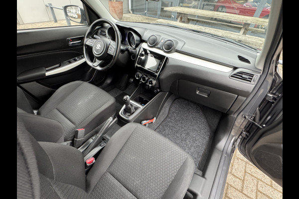 Suzuki Swift 1.0 Style Smart Hybrid Navigatie/Clima/Cruise/Camera/Keyless entry