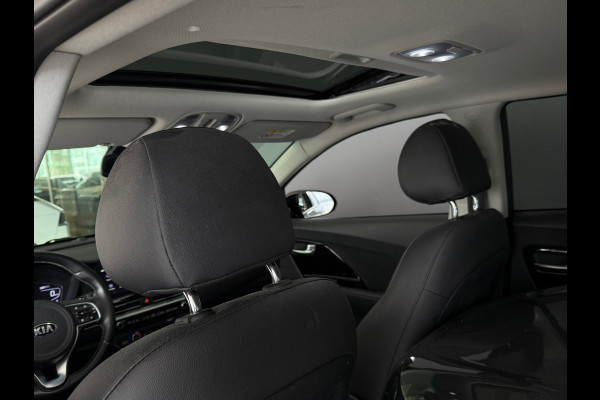 Kia Niro 1.6 GDi Hybrid ExecutiveLine Schuifdak|Stoelventilatie|Keyless|Trekhaak