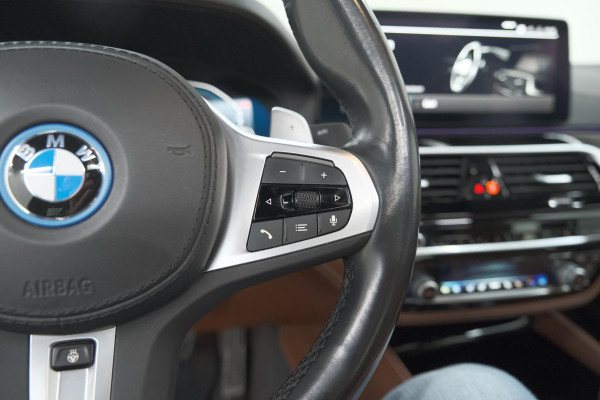 BMW 5 Serie 545e xDrive Business Edition Plus | M Sportpakket | Driving Assistant Professional | Harman Kardon Surround Sound System