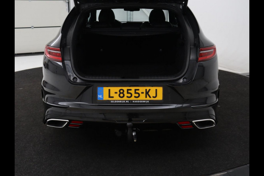 Kia ProCeed 1.6 T-GDI GT | 204pk | Panoramadak | Leder/Alcantara | Stoel & stuurverwarming | Trekhaak | Adaptive cruise | JBL Sound | Carplay | Camera | Navigatie | Full LED | Keyless | Achterbankverwarming