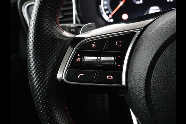 Kia ProCeed 1.6 T-GDI GT | 204pk | Panoramadak | Leder/Alcantara | Stoel & stuurverwarming | Trekhaak | Adaptive cruise | JBL Sound | Carplay | Camera | Navigatie | Full LED | Keyless | Achterbankverwarming