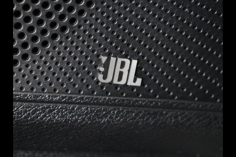 Kia ProCeed 1.6 T-GDI GT | 204pk | Panoramadak | Leder/Alcantara | Stoel & stuurverwarming | Trekhaak | Adaptive cruise | JBL Sound | Carplay | Camera | Navigatie | Full LED | Keyless | Achterbankverwarming