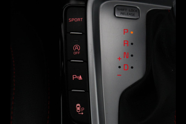 Kia ProCeed 1.6 T-GDI GT | 204pk | Panoramadak | Leder/Alcantara | Stoel & stuurverwarming | Trekhaak | Adaptive cruise | JBL Sound | Carplay | Camera | Navigatie | Full LED | Keyless | Achterbankverwarming