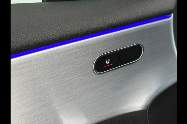 Mercedes-Benz A-Klasse 180 AMG Night Navi|Sfeer|Stoelverwarming|Dealer Onderhouden