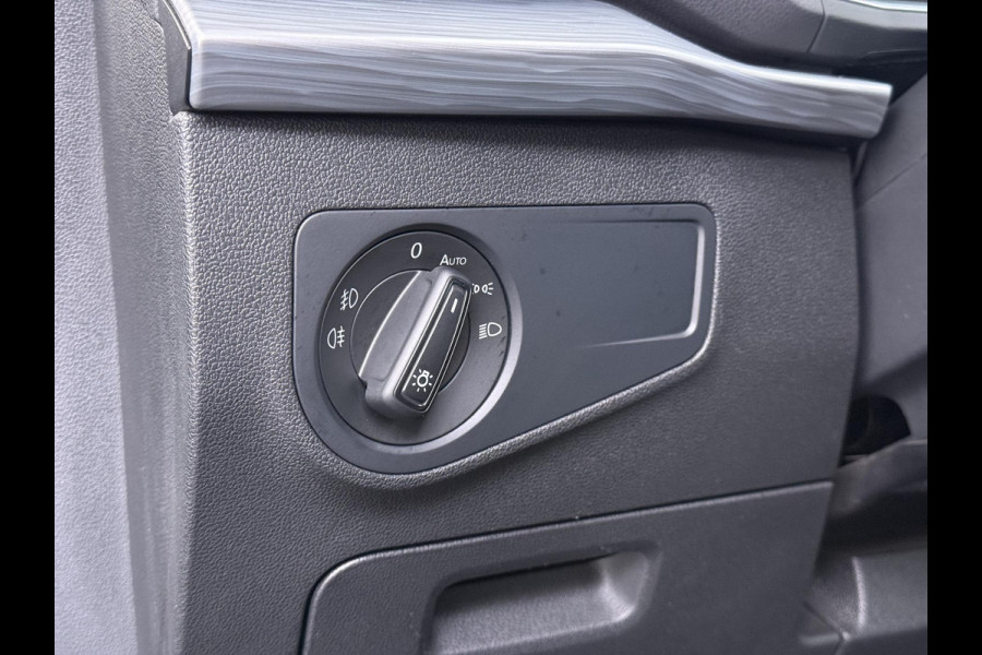 Seat Tarraco 1.4 TSI e-Hybrid PHEV Xperience Business Intense VAN €31.900,- NU VOOR SLECHTS €29.877,- Uw LENTEVOORDEEL €2.023,- |ELEK. ACHTERKLEP| DODE HOEK SENSOR| STOEL+ STUUR VERWARMING| 360 CAMERA | ACHTERBANK VERWARMD| CARPLAY| RIJKLAARPRIJS INCL. 12 MND BOVAG GARANTIE