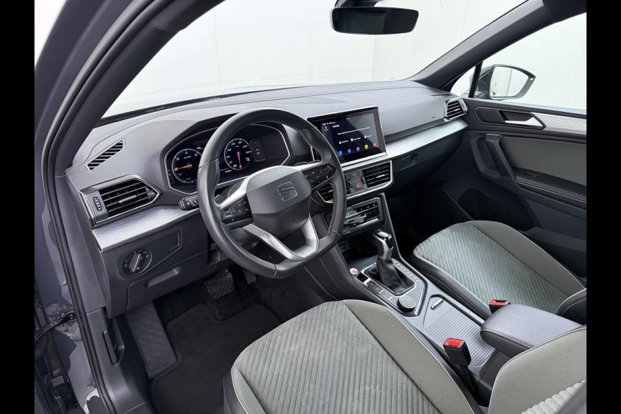 Seat Tarraco 1.4 TSI e-Hybrid PHEV Xperience Business Intense VAN €31.900,- NU VOOR SLECHTS €29.877,- Uw LENTEVOORDEEL €2.023,- |ELEK. ACHTERKLEP| DODE HOEK SENSOR| STOEL+ STUUR VERWARMING| 360 CAMERA | ACHTERBANK VERWARMD| CARPLAY| RIJKLAARPRIJS INCL. 12 MND BOVAG GARANTIE