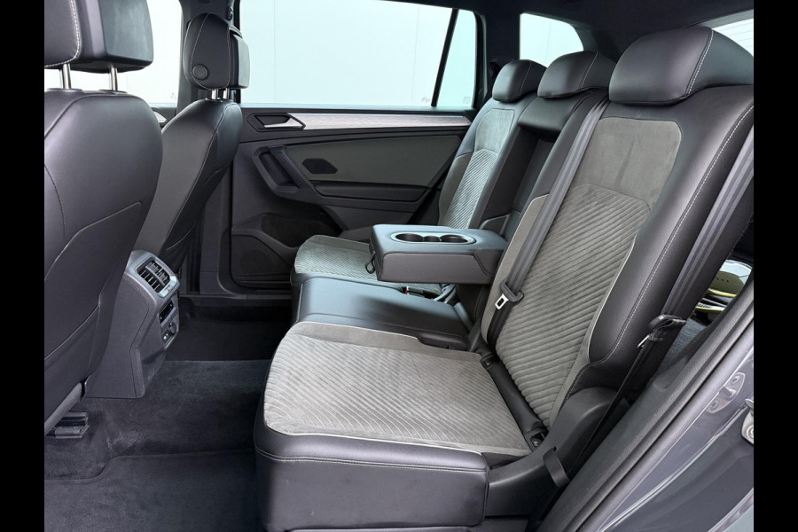 Seat Tarraco 1.4 TSI e-Hybrid PHEV Xperience Business Intense VAN €31.900,- NU VOOR SLECHTS €29.877,- Uw LENTEVOORDEEL €2.023,- |ELEK. ACHTERKLEP| DODE HOEK SENSOR| STOEL+ STUUR VERWARMING| 360 CAMERA | ACHTERBANK VERWARMD| CARPLAY| RIJKLAARPRIJS INCL. 12 MND BOVAG GARANTIE