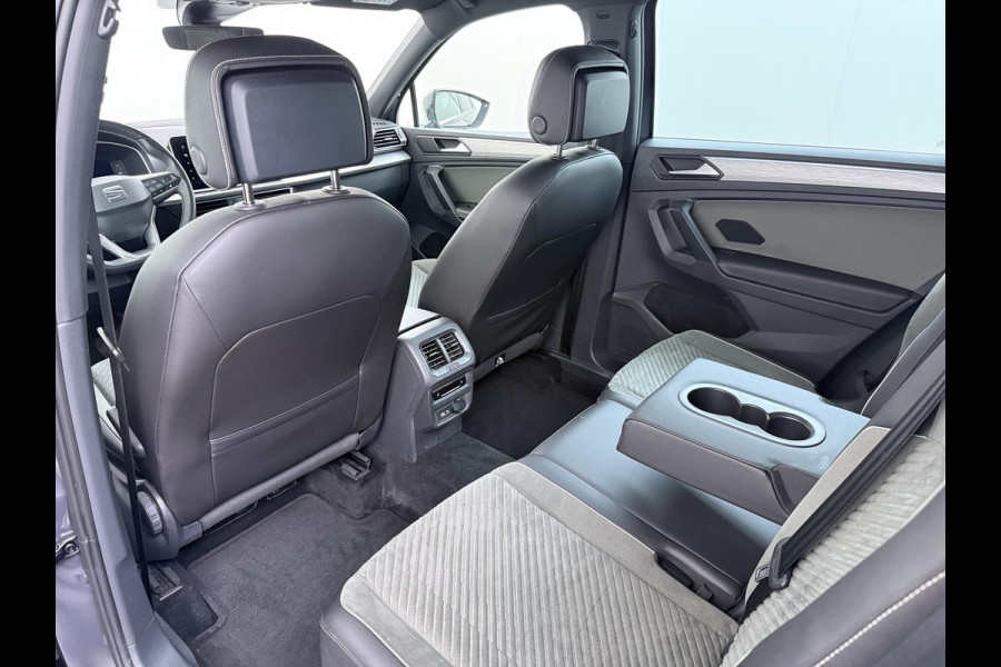 Seat Tarraco 1.4 TSI e-Hybrid PHEV Xperience Business Intense VAN €31.900,- NU VOOR SLECHTS €29.877,- Uw LENTEVOORDEEL €2.023,- |ELEK. ACHTERKLEP| DODE HOEK SENSOR| STOEL+ STUUR VERWARMING| 360 CAMERA | ACHTERBANK VERWARMD| CARPLAY| RIJKLAARPRIJS INCL. 12 MND BOVAG GARANTIE