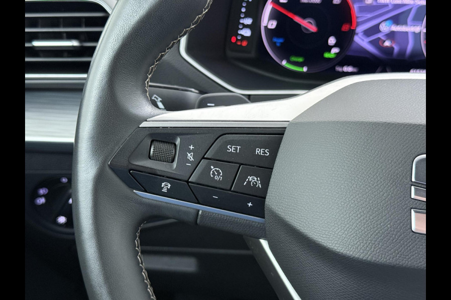 Seat Tarraco 1.4 TSI e-Hybrid PHEV Xperience Business Intense VAN €31.900,- NU VOOR SLECHTS €29.877,- Uw LENTEVOORDEEL €2.023,- |ELEK. ACHTERKLEP| DODE HOEK SENSOR| STOEL+ STUUR VERWARMING| 360 CAMERA | ACHTERBANK VERWARMD| CARPLAY| RIJKLAARPRIJS INCL. 12 MND BOVAG GARANTIE