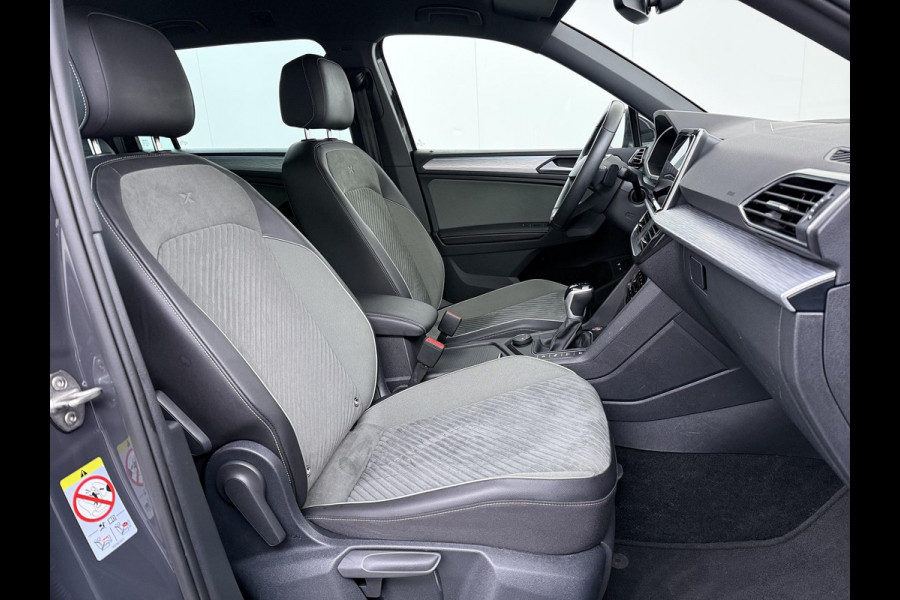 Seat Tarraco 1.4 TSI e-Hybrid PHEV Xperience Business Intense VAN €31.900,- NU VOOR SLECHTS €29.877,- Uw LENTEVOORDEEL €2.023,- |ELEK. ACHTERKLEP| DODE HOEK SENSOR| STOEL+ STUUR VERWARMING| 360 CAMERA | ACHTERBANK VERWARMD| CARPLAY| RIJKLAARPRIJS INCL. 12 MND BOVAG GARANTIE