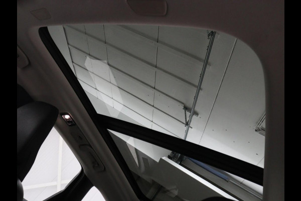 Volvo XC60 2.0 T8 Twin Engine AWD Inscription | Panoramadak | Leder | 360 Camera | Adaptive cruise | Stoelverwarming | Memory | Trekhaak | Carplay | Navigatie | Stuurverwarming | PHEV | Plug In