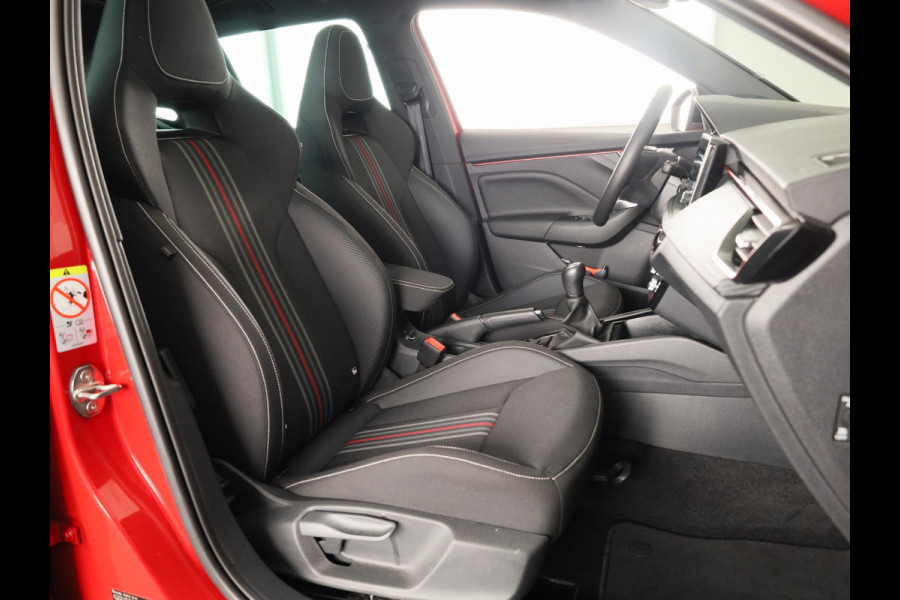 Škoda Kamiq 1.0 TSI Monte Carlo 115 pk | Verlengde garantie | Navigatie via App | Panoramadak | Parkeersensoren | Achteruitrijcamera | Stoelverwarming |