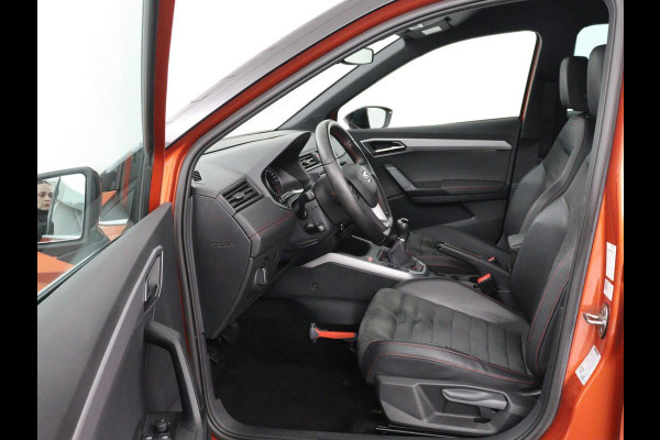 Seat Arona 1.5 TSI EVO FR Intens | Stoelverwarming | Leder/Alcantara | Full LED | Adaptive cruise | Camera | Dodehoek detectie | Carplay | Navigatie | Climate control | Park Assist | Keyless