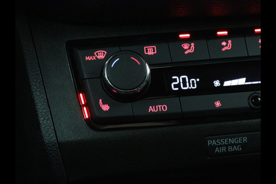 Seat Arona 1.5 TSI EVO FR Intens | Stoelverwarming | Leder/Alcantara | Full LED | Adaptive cruise | Camera | Dodehoek detectie | Carplay | Navigatie | Climate control | Park Assist | Keyless