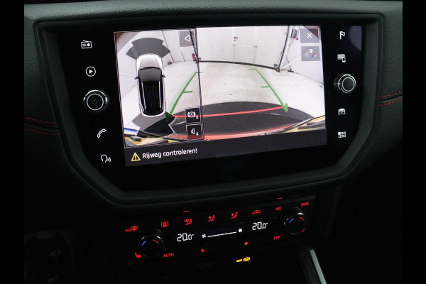 Seat Arona 1.5 TSI EVO FR Intens | Stoelverwarming | Leder/Alcantara | Full LED | Adaptive cruise | Camera | Dodehoek detectie | Carplay | Navigatie | Climate control | Park Assist | Keyless