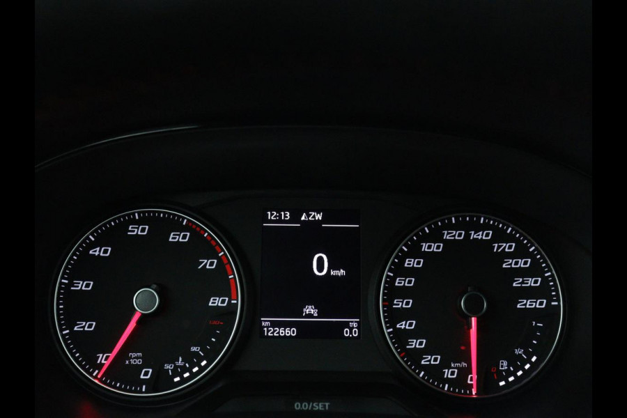 Seat Arona 1.5 TSI EVO FR Intens | Stoelverwarming | Leder/Alcantara | Full LED | Adaptive cruise | Camera | Dodehoek detectie | Carplay | Navigatie | Climate control | Park Assist | Keyless