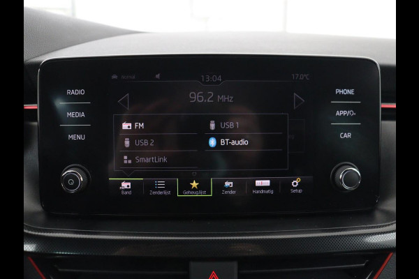 Škoda SCALA 1.0 TSI Sport | Automaat | Trekhaak | Carplay | 17'' | Sportstoelen | Full LED | Parkeerhulp | Climate control | Cruise control | Bluetooth