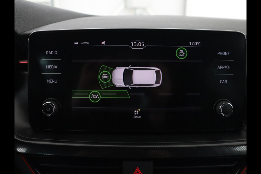 Škoda SCALA 1.0 TSI Sport | Automaat | Trekhaak | Carplay | 17'' | Sportstoelen | Full LED | Parkeerhulp | Climate control | Cruise control | Bluetooth