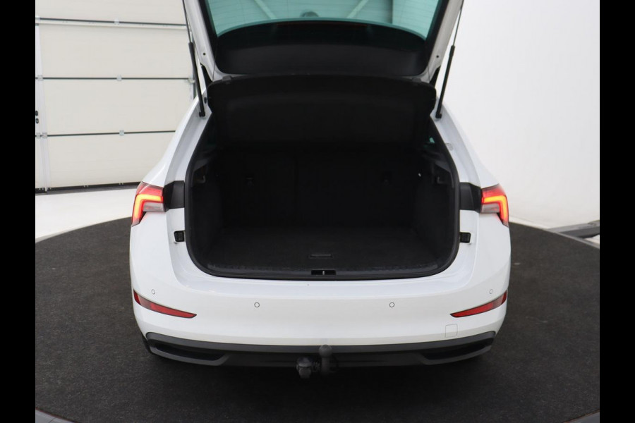 Škoda SCALA 1.0 TSI Sport | Automaat | Trekhaak | Carplay | 17'' | Sportstoelen | Full LED | Parkeerhulp | Climate control | Cruise control | Bluetooth