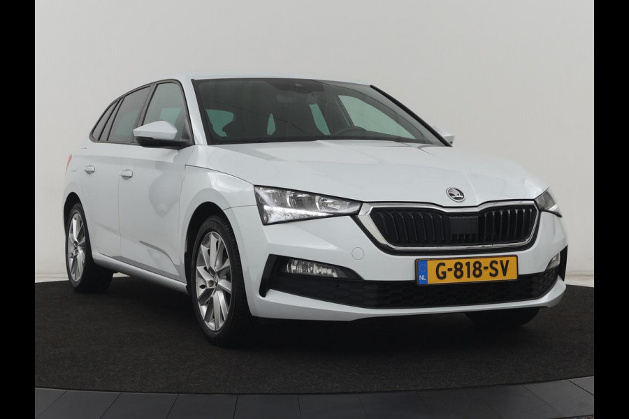 Škoda SCALA 1.0 TSI Sport | Automaat | Trekhaak | Carplay | 17'' | Sportstoelen | Full LED | Parkeerhulp | Climate control | Cruise control | Bluetooth