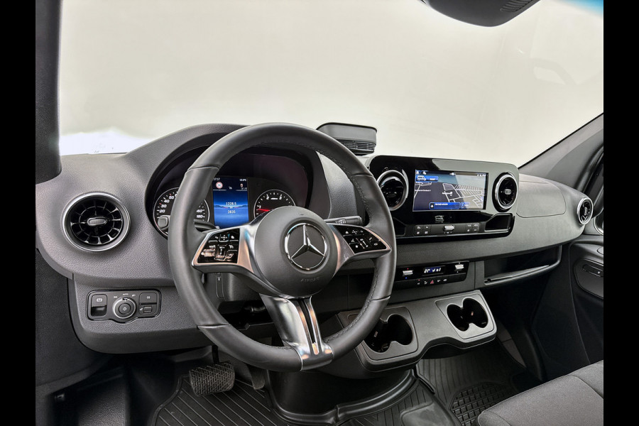 Mercedes-Benz Sprinter 317 1.9 CDI L2H2 Select Navigatie Trekhaak 3500kg Parkeerpakket Betimmering Stoelverwarming