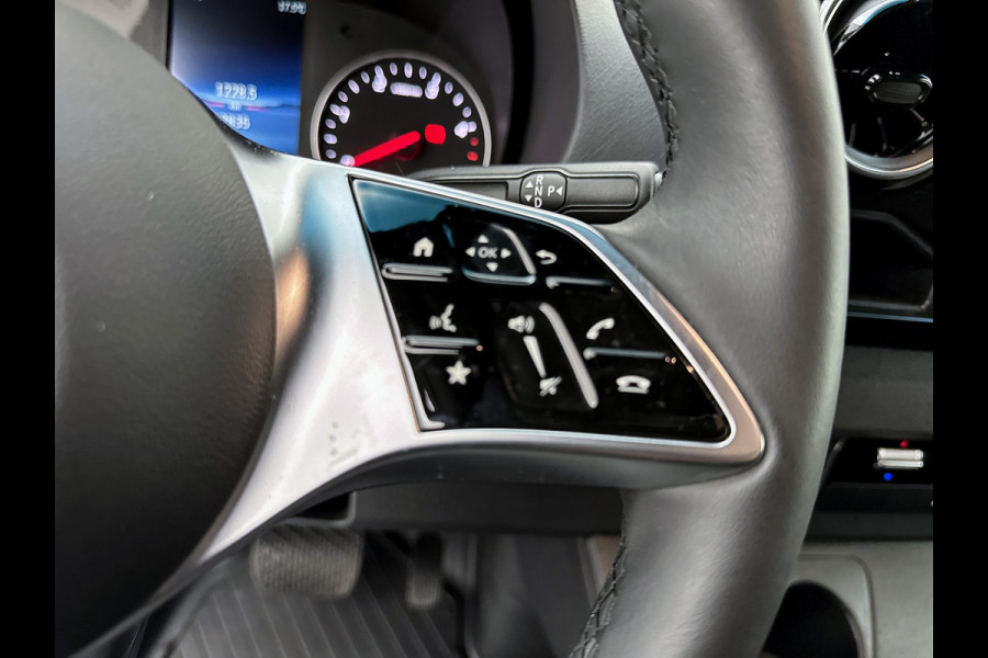 Mercedes-Benz Sprinter 317 1.9 CDI L2H2 Select Navigatie Trekhaak 3500kg Parkeerpakket Betimmering Stoelverwarming