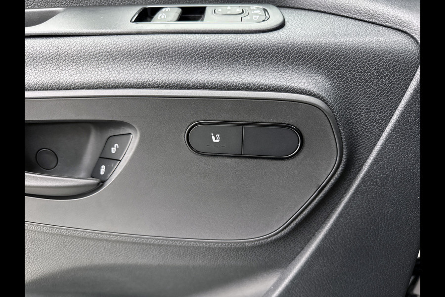 Mercedes-Benz Sprinter 317 1.9 CDI L2H2 Select Navigatie Trekhaak 3500kg Parkeerpakket Betimmering Stoelverwarming