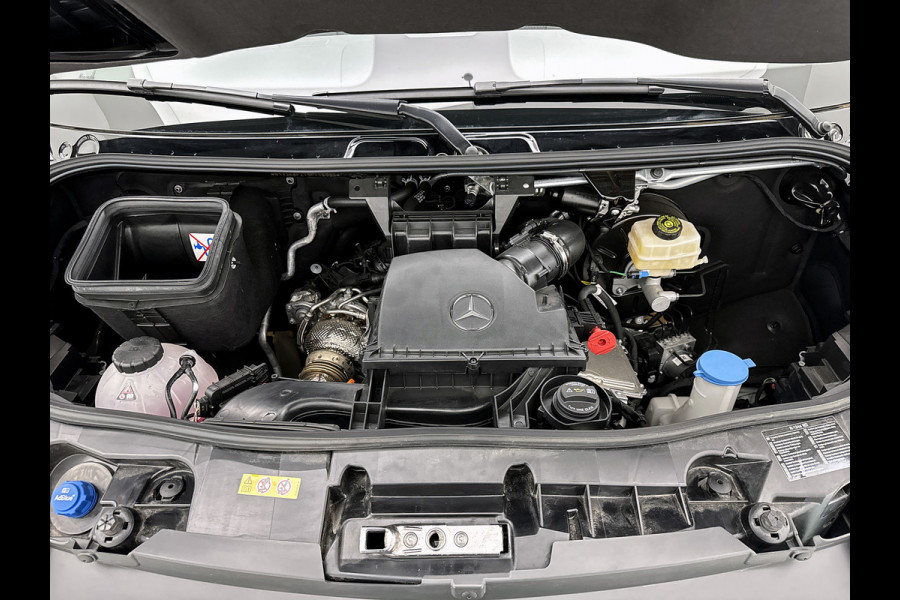 Mercedes-Benz Sprinter 317 1.9 CDI L2H2 Select Navigatie Trekhaak 3500kg Parkeerpakket Betimmering Stoelverwarming