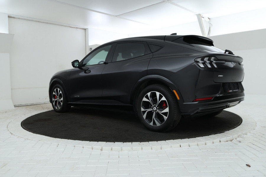 Ford Mustang Mach-E AWD 75 kWh