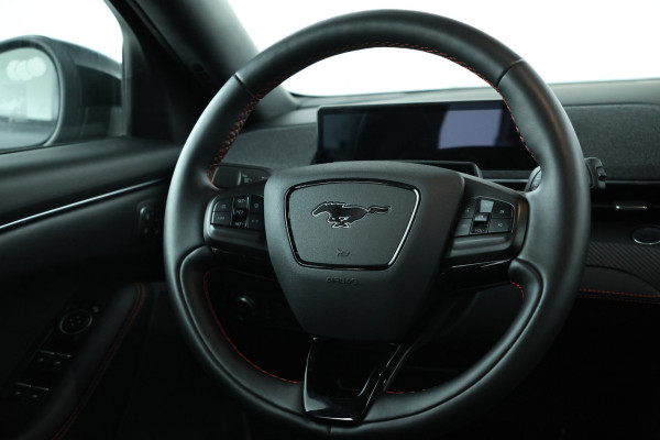 Ford Mustang Mach-E AWD 75 kWh