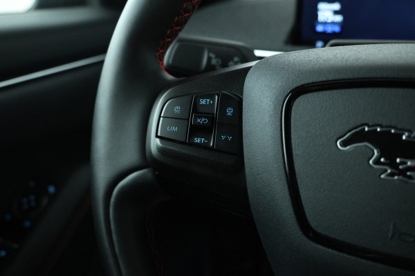 Ford Mustang Mach-E AWD 75 kWh