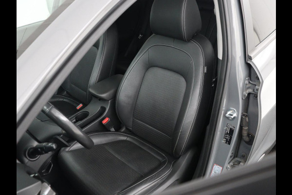 Hyundai Kona 1.6 GDI HEV Premium Sky | Schuifdak | Leder | Stoelventilatie | Adaptive cruise | Trekhaak | Head-Up | Carplay | Camera | Achterbankverwarming | Navigatie | Keyless | Climate control