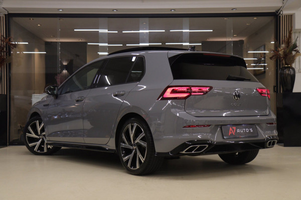 Volkswagen Golf 1.5 eTSI R-Line Pano/HUD/H&K/CAM/BLINDESPOT/BOMVOL