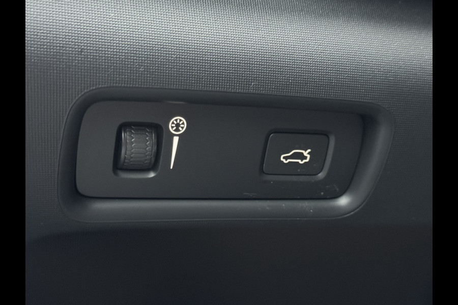 Polestar 2 Single Motor 225PK/Camera/LED/Clima/Adap.Cruise/SOH92% APK 20-01-2028