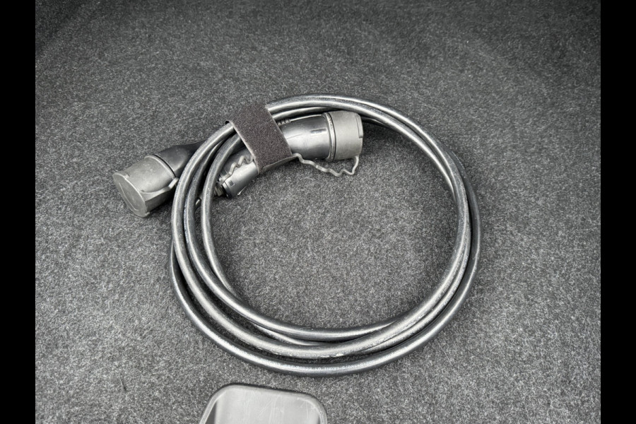 Polestar 2 Single Motor 225PK/Camera/LED/Clima/Adap.Cruise/SOH92% APK 20-01-2028