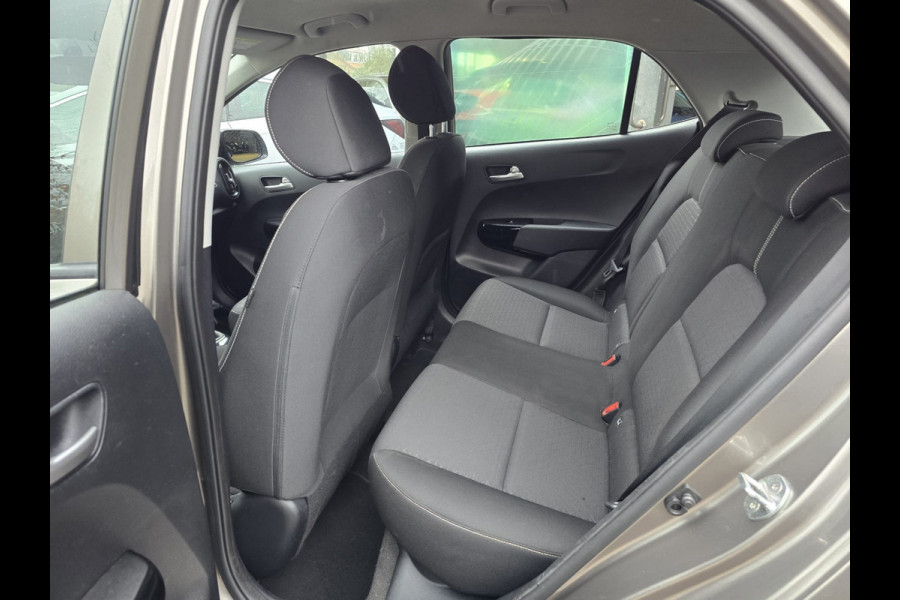 Kia Picanto 1.0 CVVT ComfortPlusLine Navigator | 2E EIGENAAR | 12MND GARANTIE | CAMERA | NAVI | AIRCO |