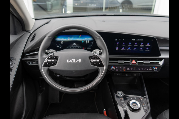 Kia Niro EV DynamicPlusLine 64.8 kWh Schuifdak | Leder | LED | Stuur + Stoelverwarming | Navigatie l PDC l Carplay