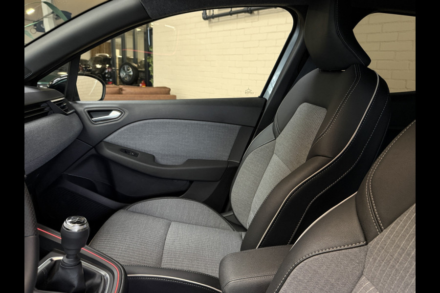 Renault Clio 1.0 TCe 90 GPF Techno | Groot Navi | 360 | 17" | Stoel & Stuurverwarming | Carplay | Dealer onderhouden!