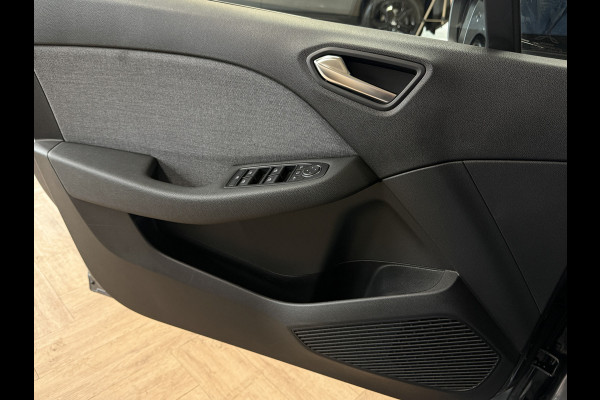 Renault Clio 1.0 TCe 90 GPF Techno | Groot Navi | 360 | 17" | Stoel & Stuurverwarming | Carplay | Dealer onderhouden!