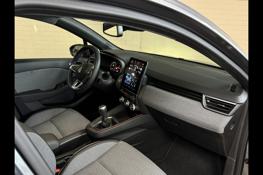 Renault Clio 1.0 TCe 90 GPF Techno | Groot Navi | 360 | 17" | Stoel & Stuurverwarming | Carplay | Dealer onderhouden!