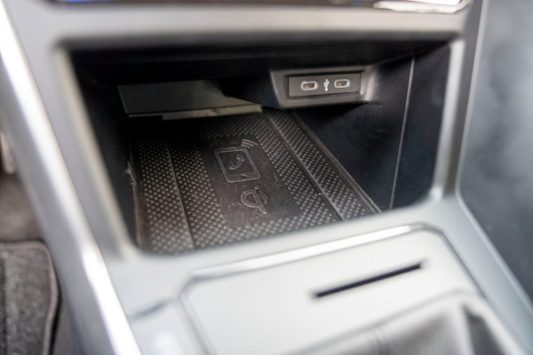 Volkswagen Polo 1.0 TSI Life Business|Prijs rijklaar incl. 12 mnd garantie|PDC Camera NAV LMV DAB Stoelverwarming Carplay