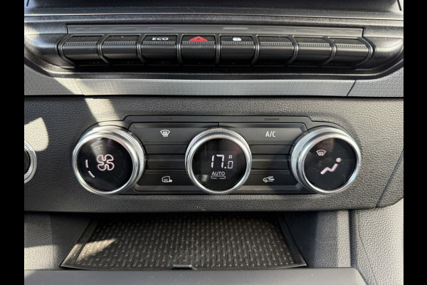 Renault Kangoo e-Tech 45kWh L1 300km WLTP Climate Control Cruise Control Carplay LED Camera Navigatie