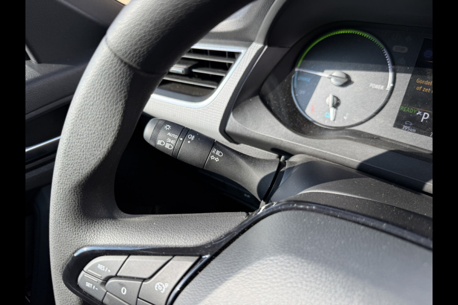 Renault Kangoo e-Tech 45kWh L1 300km WLTP Climate Control Cruise Control Carplay LED Camera Navigatie