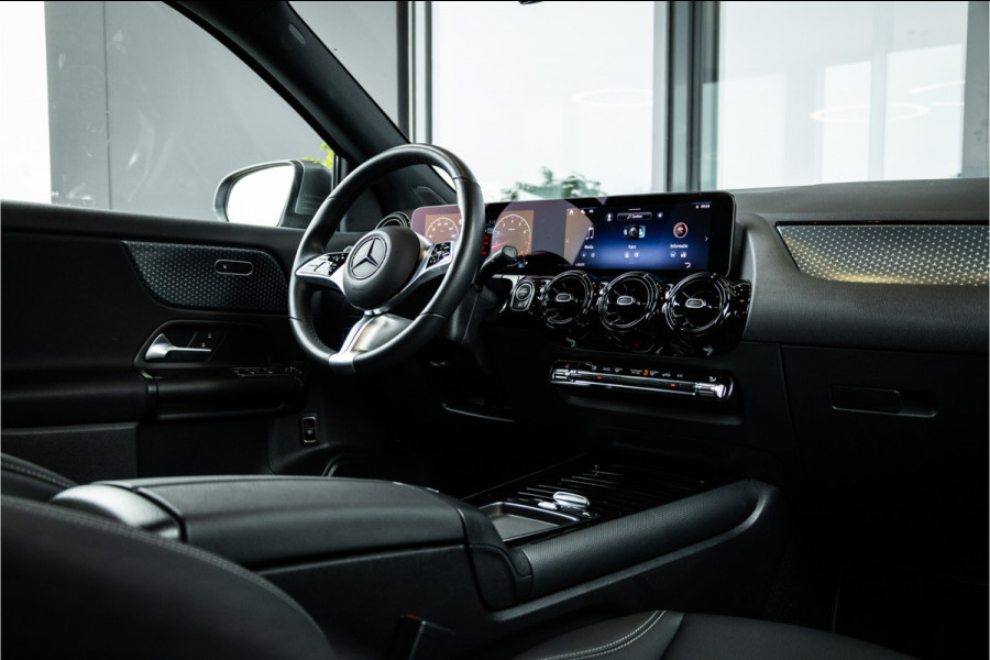 Mercedes-Benz GLA GLA200 - ACC | Camera | Stoelverwarming