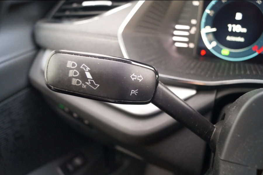 Škoda Octavia Combi 1.0 TSI 110pk DSG Business Edition Plus -PANO-