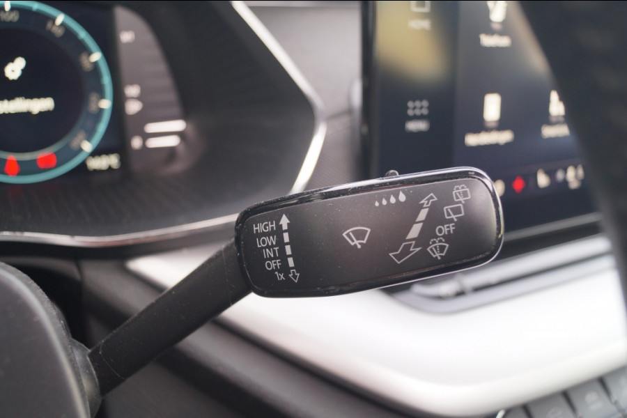 Škoda Octavia Combi 1.0 TSI 110pk DSG Business Edition Plus -PANO-