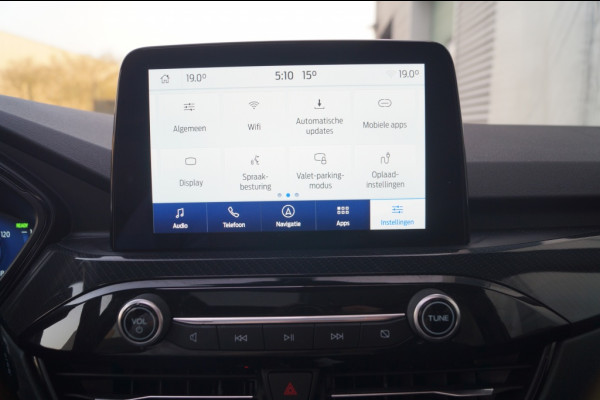 Ford Kuga 2.5 PHEV ST-Line X -PANO-NAVI-ECC-PDC-