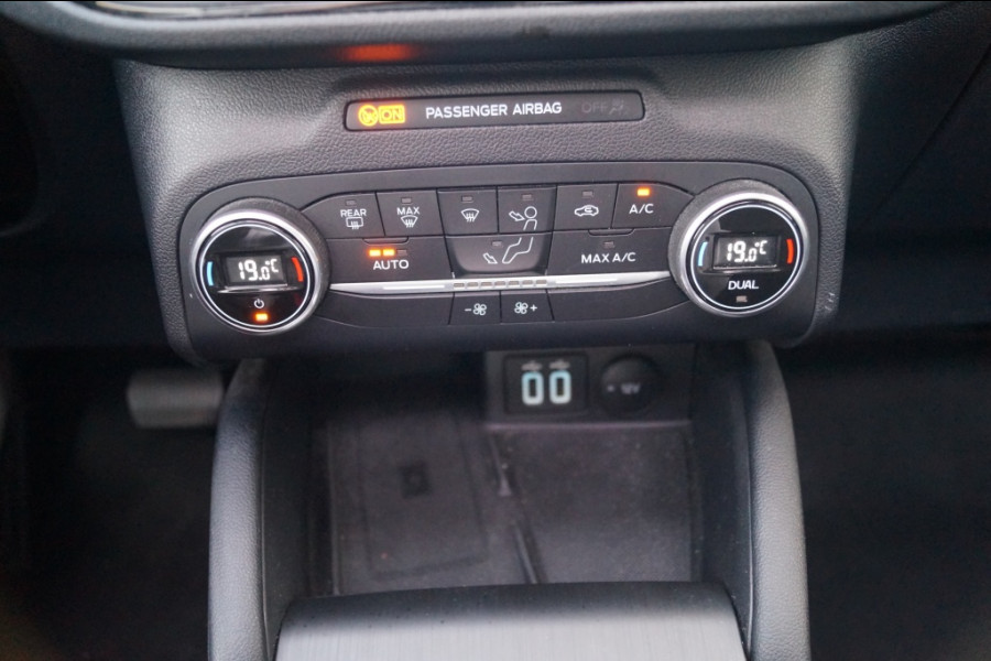 Ford Kuga 2.5 PHEV ST-Line X -PANO-NAVI-ECC-PDC-