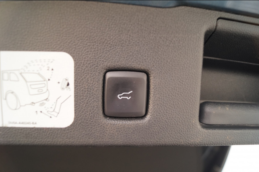 Ford Kuga 2.5 PHEV ST-Line X -PANO-NAVI-ECC-PDC-